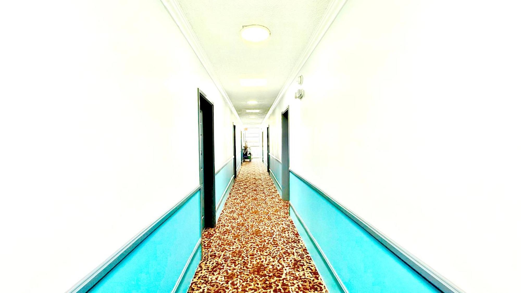 Days Inn By Wyndham Los Angeles Lax/Venicebch/Marina Delray Инглвуд Экстерьер фото